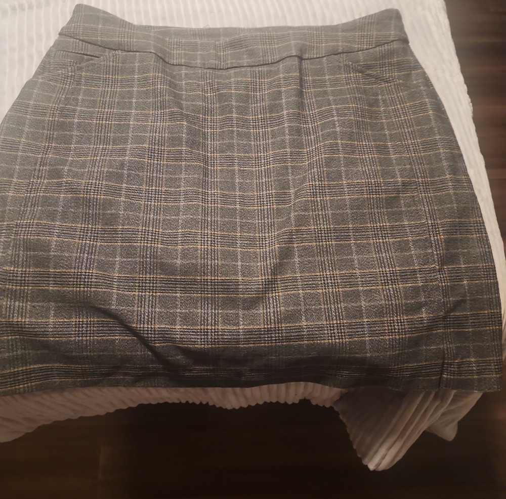 Tribal Gray Checkered Mini Skirt